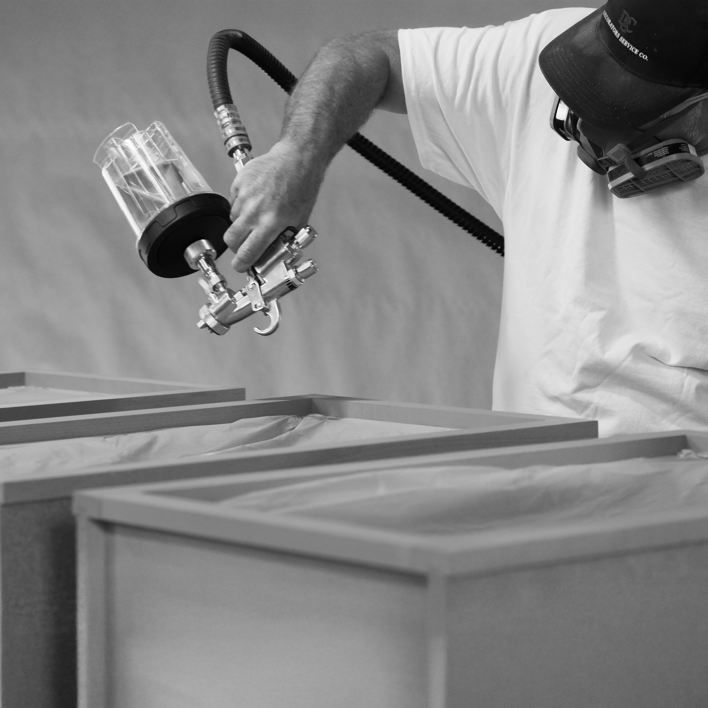 Titan Capspray spraying cabinets